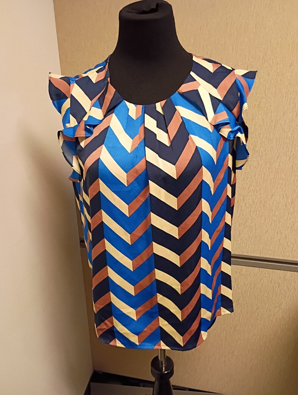 Pre-owned Liz Claiborne Blouse Size P/M
